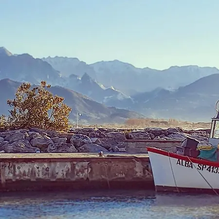 La Casa Della Tilde Apartment Bocca di Magra