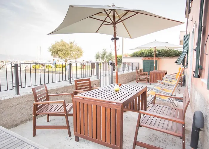 La Casa Della Tilde Apartamento Bocca di Magra